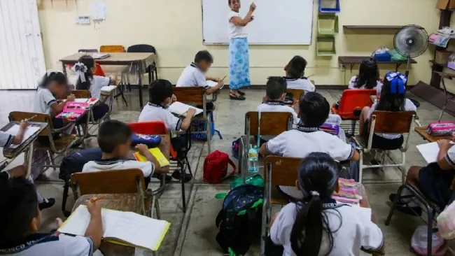 SEP confirma puentes y vacaciones del ciclo escolar 2025-2026: aquí las fechas clave