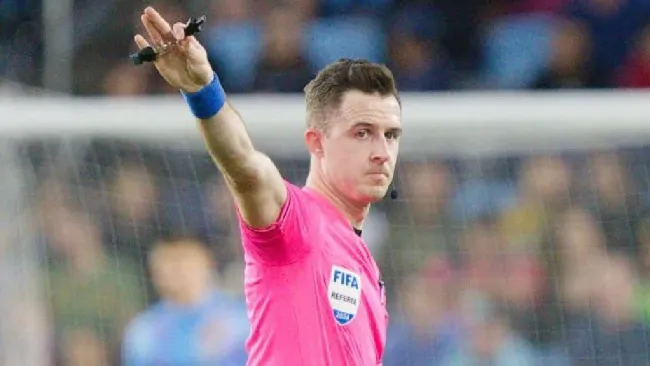 Lukasz Szpala, árbitro estadounidense