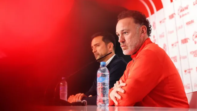 Gabriel Milito habló sobre la importancia de dirigir al Rebaño