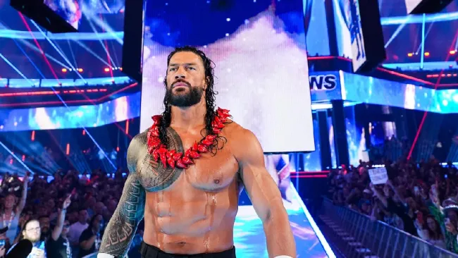 Reigns tendrá que grabar una película durante su ausencia