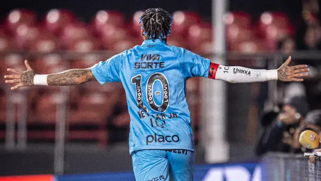 Doblete de Neymar comanda triunfo de Santos ante Juventude