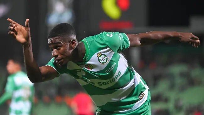 Corinthians tendrá que saldar deuda con Santos Laguna 