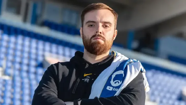 Ibai Llanos presenta oficialmente su nuevo equipo de fútbol en Cuarta Catalana