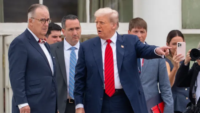 Trump crea fuerza de trabajo para los Juegos Olímpicos de Los Ángeles 2028