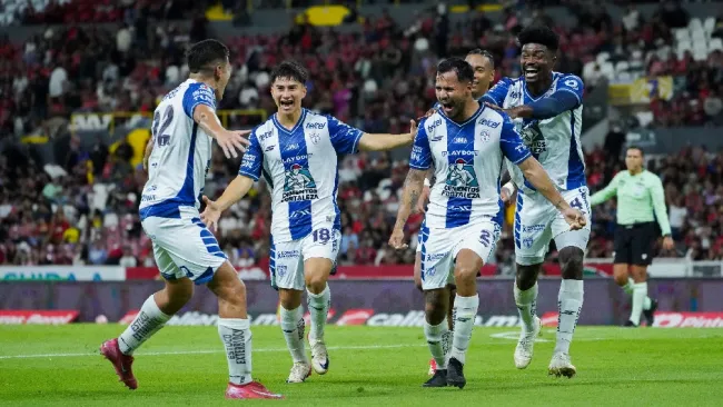 Pachuca golea al Atlas 