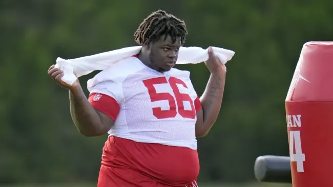 Desmond Watson no verá acción con Tampa Bay Buccaneers por su gran peso