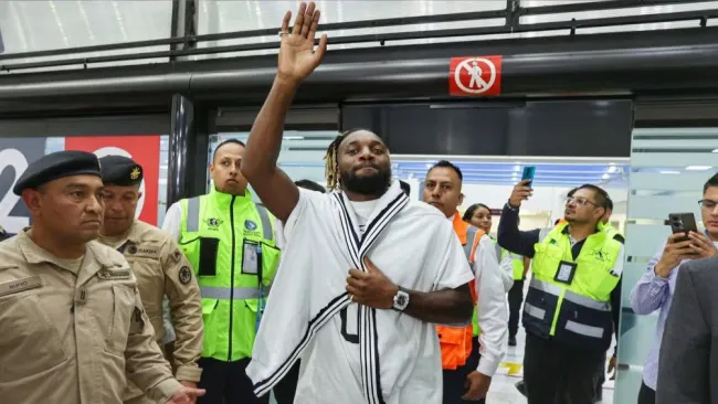 Saint-Maximin en su llegada a México