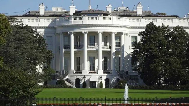 UFC podría tener una pelea en la Casa Blanca