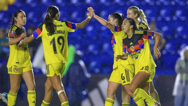 América Femenil, con doblete de Bruna, vence a Puebla y se afianza líder del Apertura 
