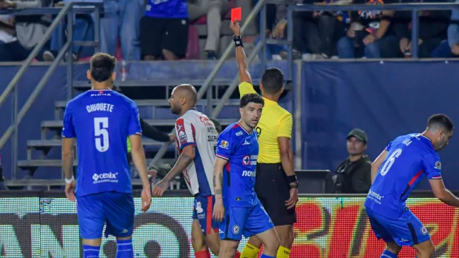 Comisión Disciplinaria retira sanción a Joao Pedro; podrá jugar ante Puebla
