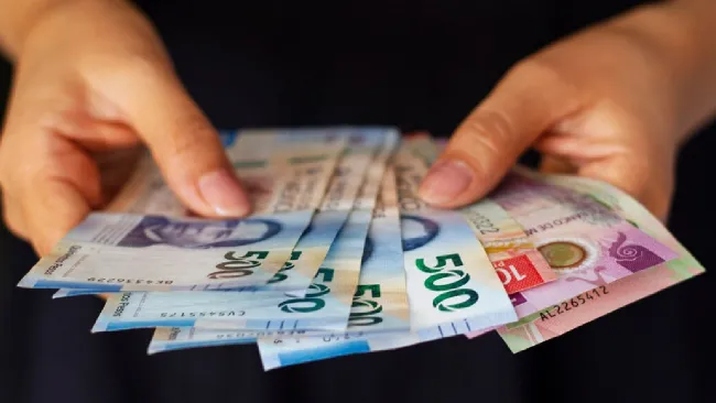 Revisa bien tu dinero para que no vayas a tener problemas en el futuro.