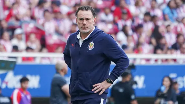 Carlos Eduardo Rico 'explota' contra entrenador de Chivas, Gabriel Milito