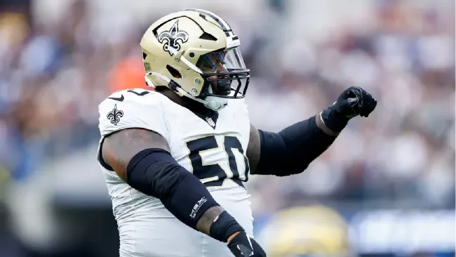 Jaguars y Saints hacen intercambio por el tackle bicampeón de Super Bowl, Khalen Saunders