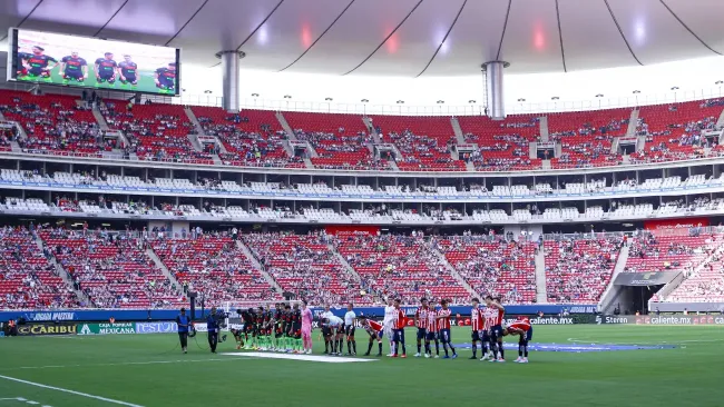 Una más en el Akron: los escándalos, peleas y vetos de la casa de Chivas