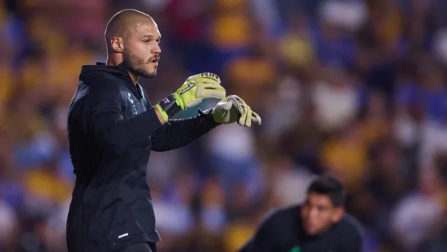 Gibrán Lajud regresará a la Liga MX tras expulsión de su equipo en Costa Rica