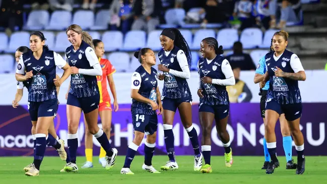 Pachuca gana, gusta y golea en su debut de la Concacaf W Champions Cup