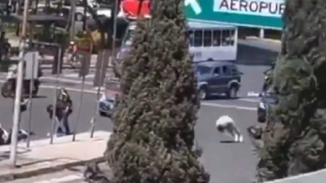 VIDEO: Policía de SSC es detenido tras quitarle la vida a joven motociclista en la CDMX