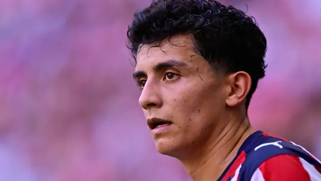 ¡Dura baja! Richard Ledezma sale lesionado del Xolos vs Chivas