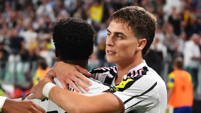 Juventus derrota a Parma en su debut en Serie A de la mano de Kenan Yıldız