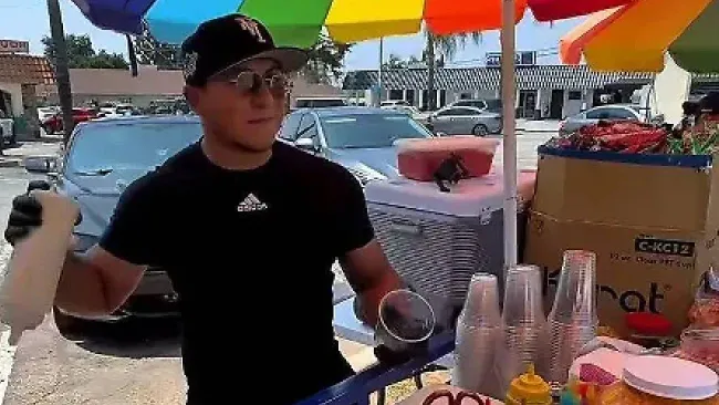 De vender en un triciclo a comprar su remolque: Elotero MX, la historia de Tiktoker que triunfa en EE.UU.