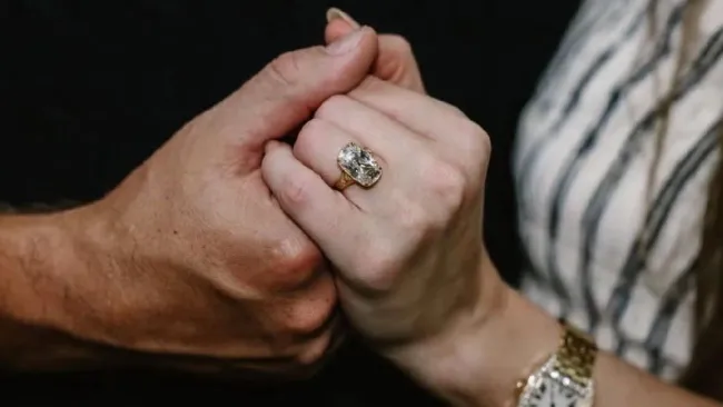 El anillo de Taylor Swift