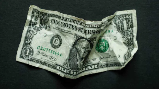 Precio del dólar hoy martes 26 de agosto: El peso mexicano gana algunos centavos