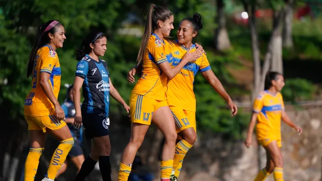 Tigres Femenil arrasa 7-0 a Querétaro en el primer partido sin 'La Maga Ovalle'