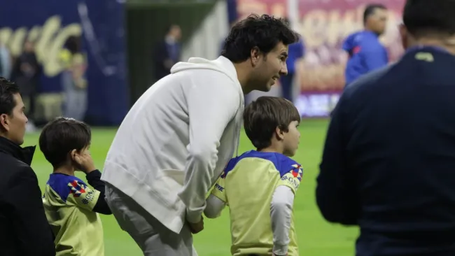 Checo Pérez compartió el mensaje de aliento que le dio su hijo al firmar con Cadillac