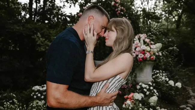 Travis Kelce y Taylor Swift van por récord de Lionel Messi