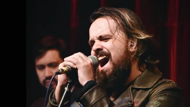 El músico también estará presentando su disco ‘Mejikaindofblu’.