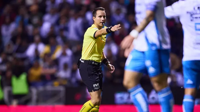 Dos penales le dieron la victoria a Rayados ante Puebla