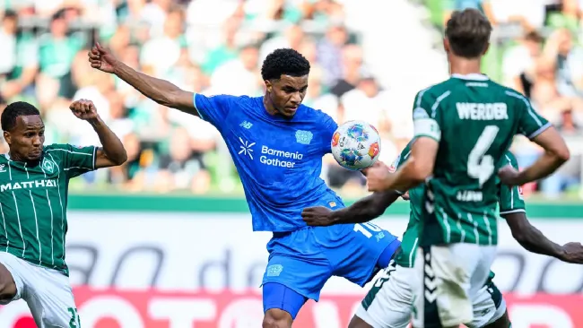 Erik ten Hag y Bayer Leverkusen empatan ante Werder Bremen en Bundesliga