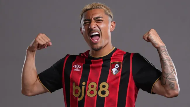 Fichaje de Julián Araujo a Sevilla se tambalea con la llegada de Azpilicueta