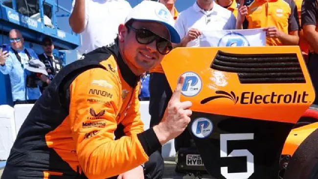 Pato O’Ward consigue la pole position en el IndyCar Nashville 2025