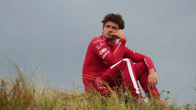 Leclerc y Antonelli sufren fuerte choque que deja fuera al monegasco