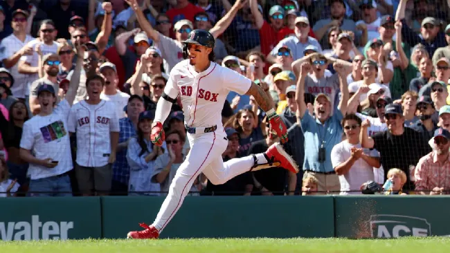 ¡Sin volarse la barda! Jarren Durán conecta jonrón dentro del parque; el más rápido de la MLB en 2025