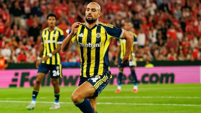 Sofyan Amrabat deja Fenerbahçe de Edson Álvarez y aterriza en Real Betis