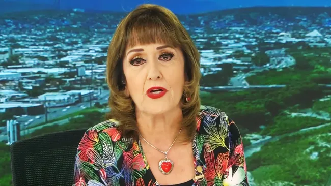 La conductora continuará hasta noviembre que deje el noticiero. 