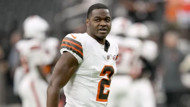 Amari Cooper deja 'colgados' a Raiders y se retirará de la NFL