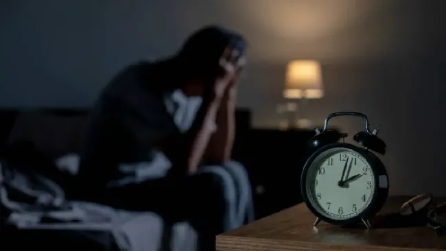 ¿No logras conciliar el sueño? No eres el único: la UNAM revela cifras alarmantes