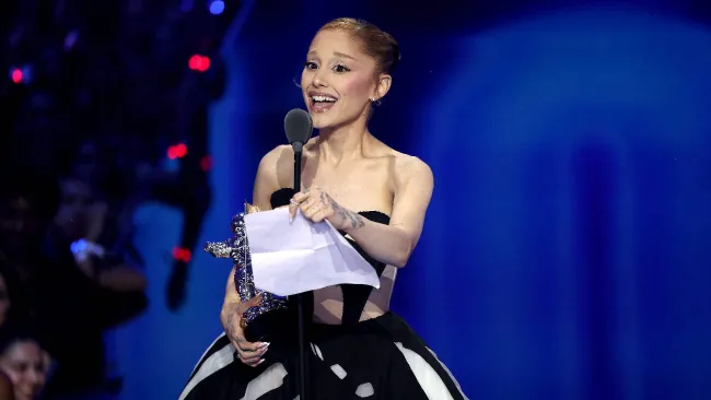 Lista completa de ganadores de los MTV VMAs 2025