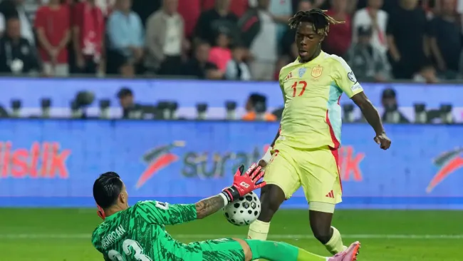 Nico Williams se lesiona con España ante Turquía y enciende las alarmas