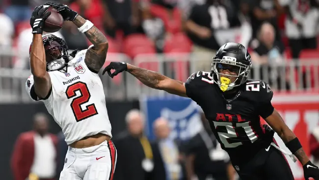 Tampa Bay sufre pero logra victoria divisional ante Atlanta