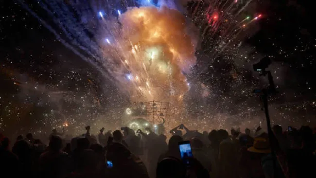 Esta es la multa por tronar cuetes el 15 y 16 de septiembre 