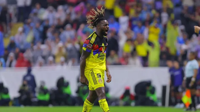 Saint-Maximin lanza 'advertencia' a Chivas previo al Clásico Nacional