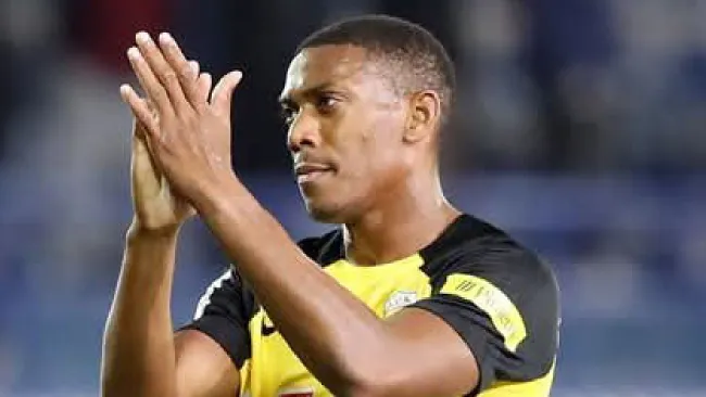 Martial ilusiona a la afición con su primer mensaje