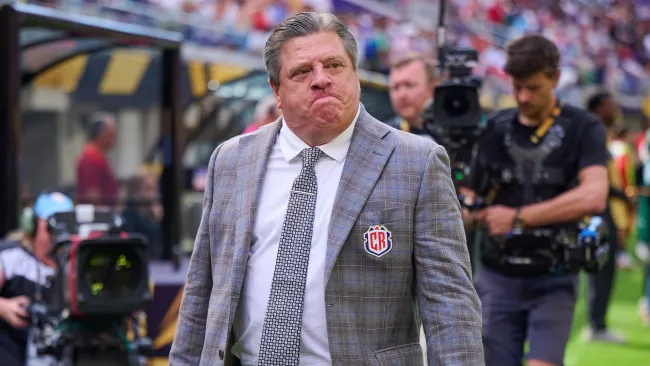 ¡En riesgo! Futuro de Miguel Herrera con Costa Rica se definirá en reunión de emergencia