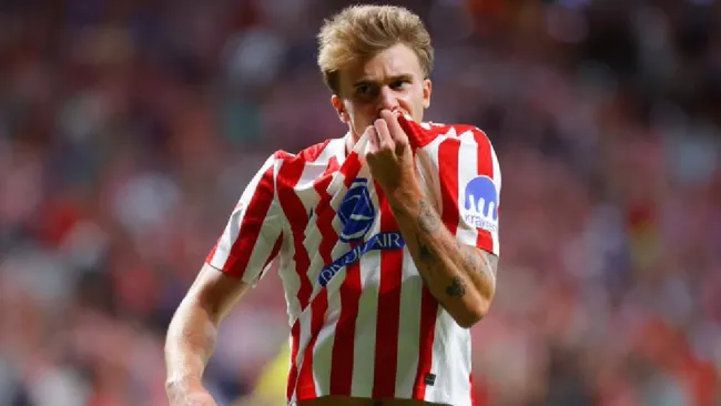 Primera victoria del Atlético de Madrid 