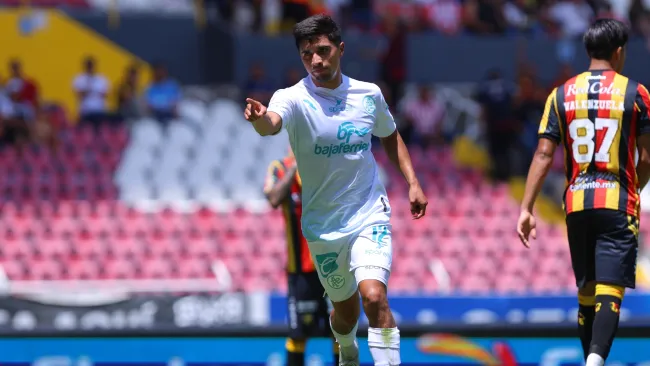 Atlético La Paz asalta el Jalisco: doblete de Rivera no alcanza y los aurinegros ganan 3-2