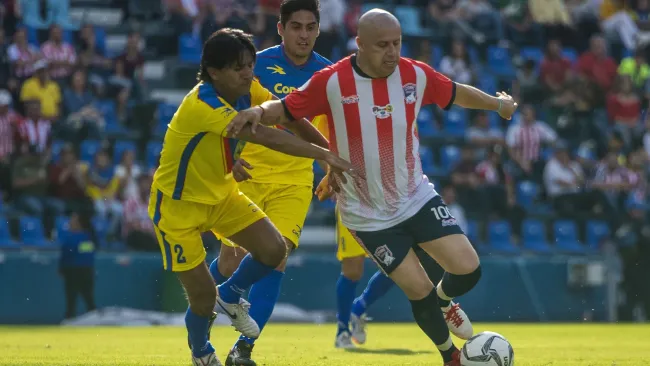 Bofo Bautista se burla de América tras victoria de Chivas en Clásico Nacional